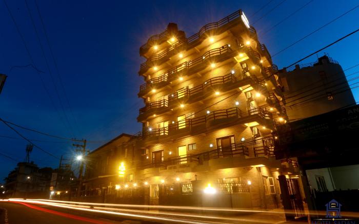 Hotel Sadan