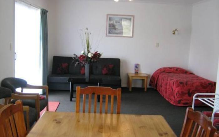 Rose Court Motel
