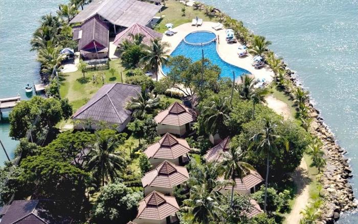 Coral Resort