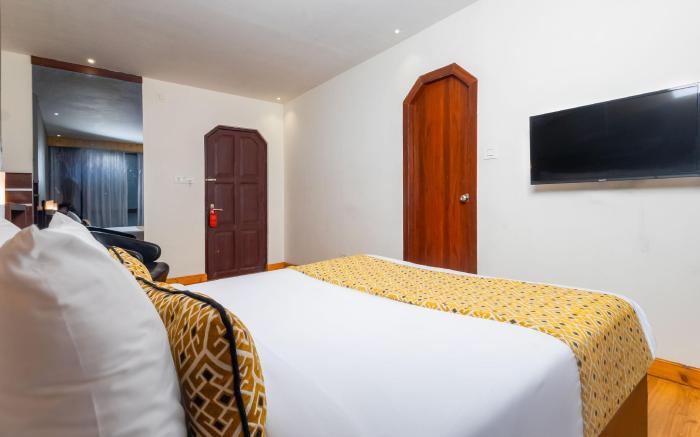 Sumitel Vista 800m from Mall Road