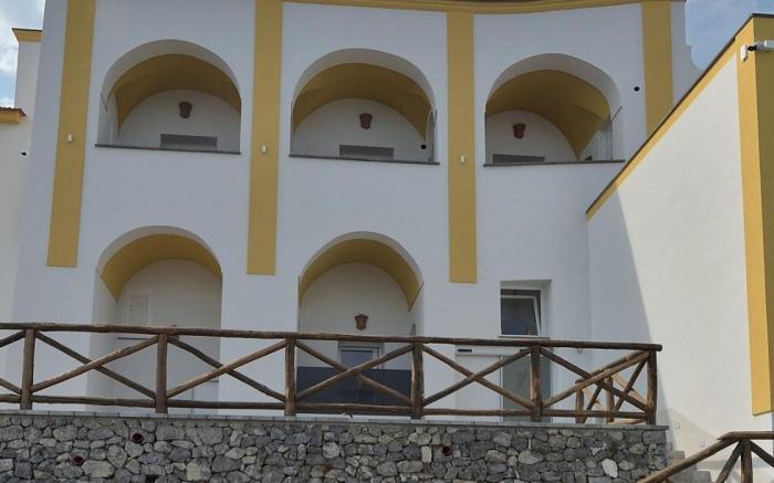 Albadamare Boutique Hotel