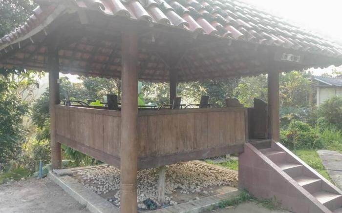 Villa Batu Tua Puncak Mitra RedDoorz