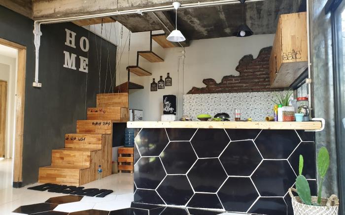 Happy House BnB Bromo backpacker