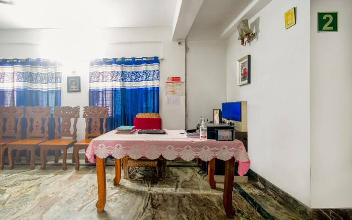 Goroomgo Puja Residency Kolkata