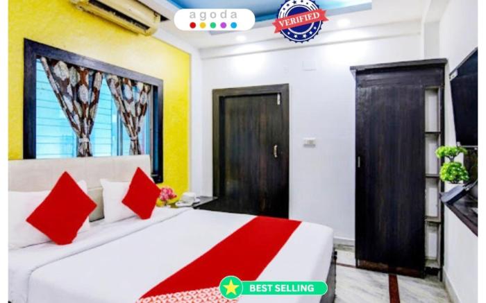 Goroomgo Puja Residency Kolkata