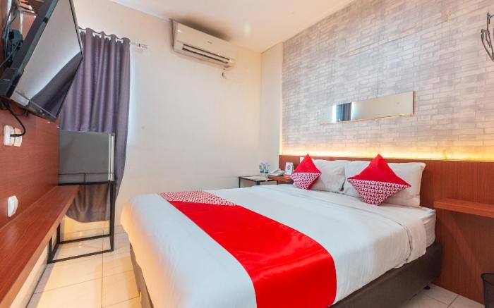 OYO 1737 Hotel Celvasha