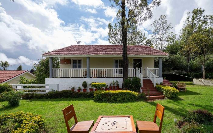 StayVista at Casa Pinnacle - Pet Friendly Home