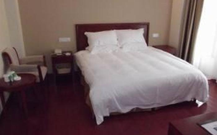 GreenTree Inn Shaoxing Xinchang Dafou Express Hotel