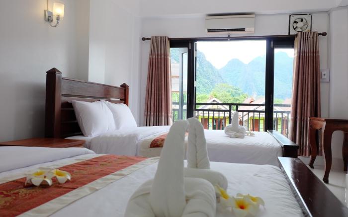 Grandview Riverside Hotel