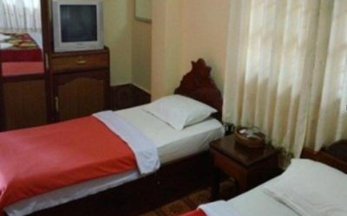 Khamphone Guesthouse