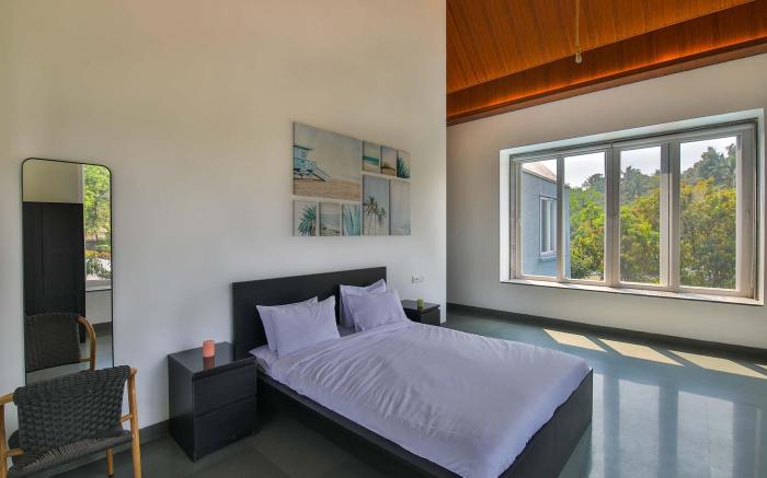 Twilight Grove by StayVista - Pool- view villa with Manicured lawn, Contemporary interiors & Home th