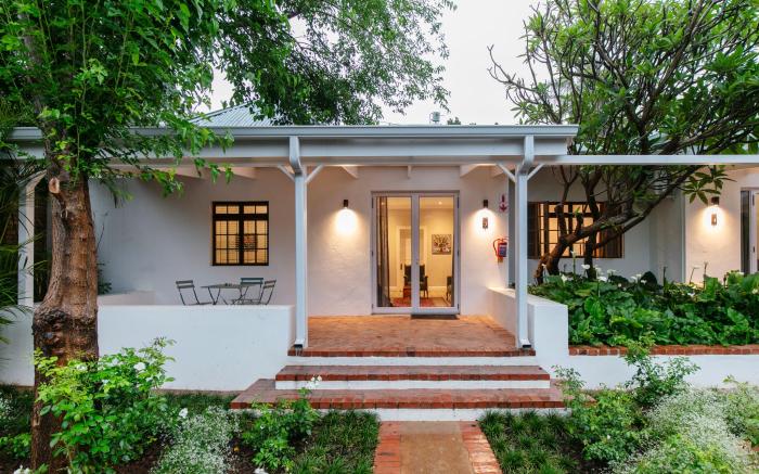 137 Murray Guesthouse
