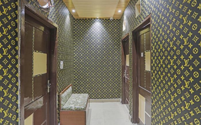 Hotel O Kashish Residency Near Model Town Metro Station
