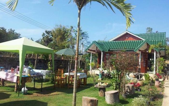 Chiangkhan Greenview Resort