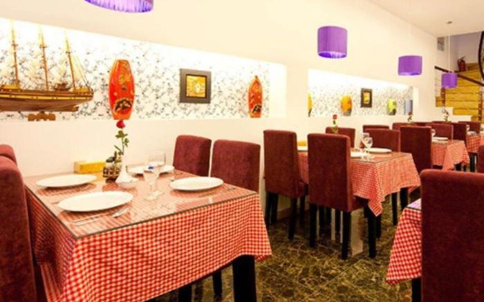Tu Linh Palace Hotel