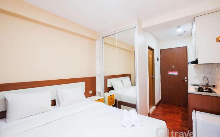 Cozy and Simply Studio Tifolia Apt By Travelio