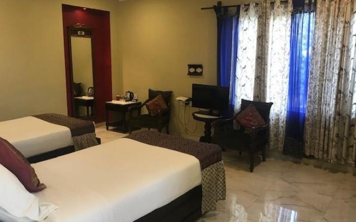 Hotel Pratap Palace