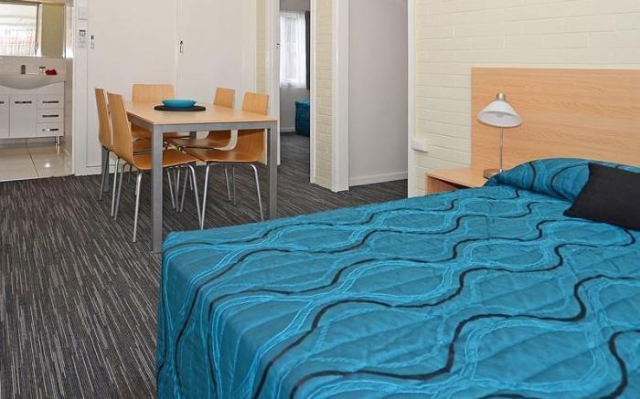 Urangan Motor Inn