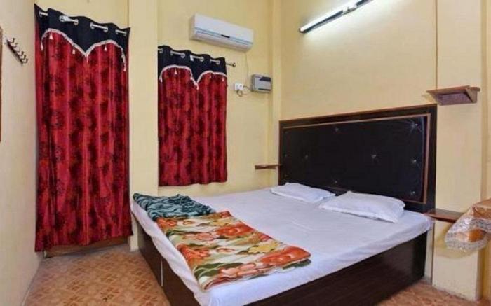 Maa Vaishno Guest House