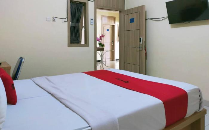 RedDoorz @ Jalan Kolonel Haji Burlian Palembang 2