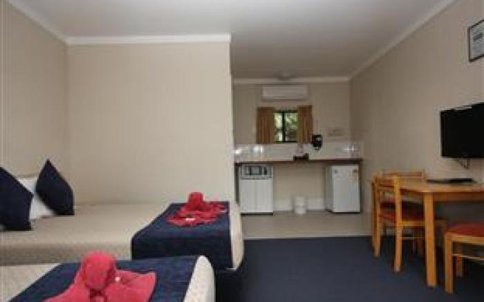 All Seasons Country Lodge