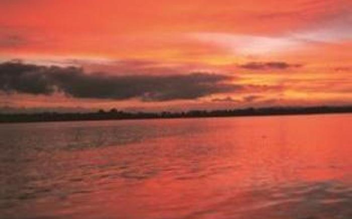 Riverside Holiday Apartments