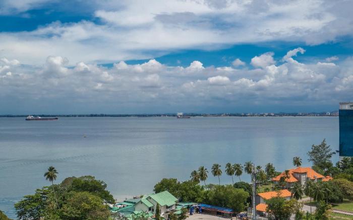 Seaview Condo @ Gurney, 3 rooms ;Georgetown 