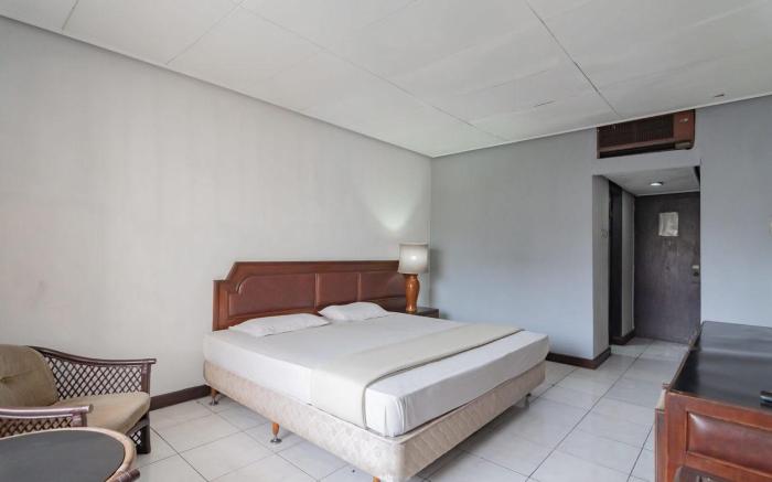 Istana Hotel Bandung Mitra RedDoorz