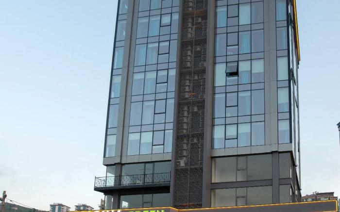 Marina Green Suit Hotel