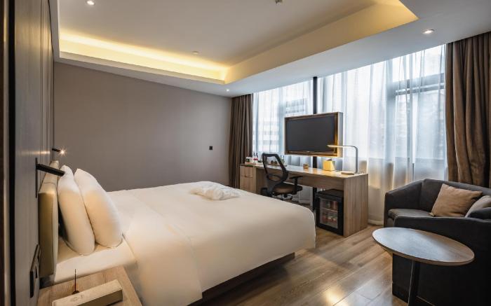 Atour S Hotel Qingdao International Sailing Centre Wusi Plaza