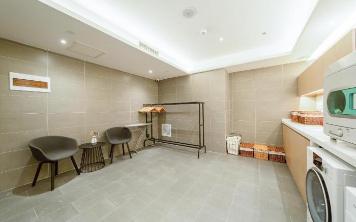 Atour Hotel Hohhot Dazhao Hailiang Plaza