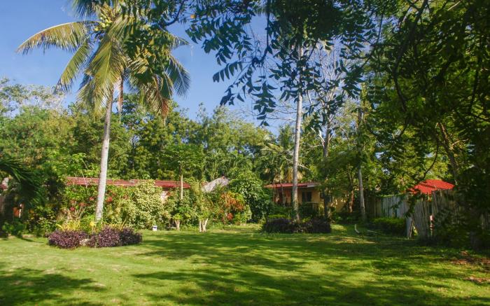 Isla Hayahay Beach Resort and Restaurant