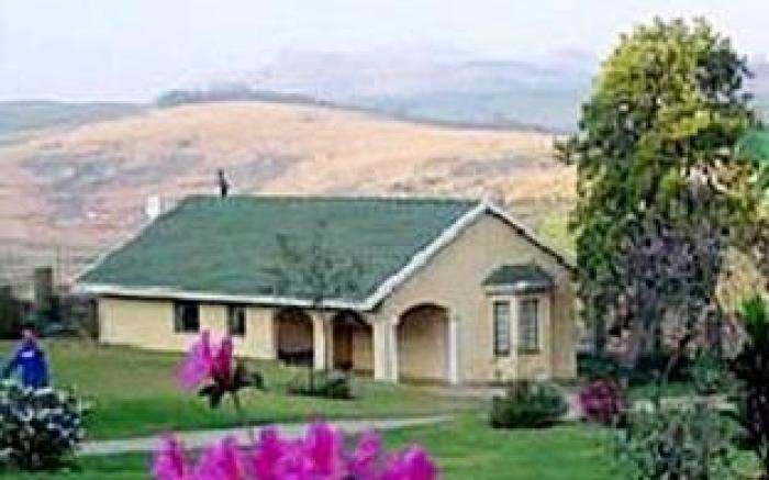 Thaba Tsweni Lodge and Safaris