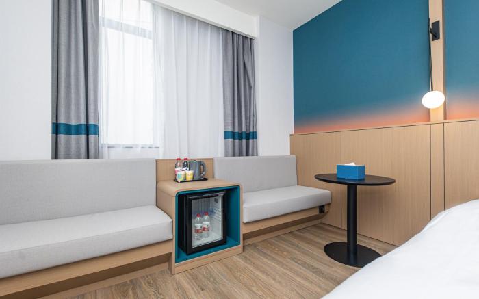 NIHAO Hotel Shanghai Jiangning Road Metro Station