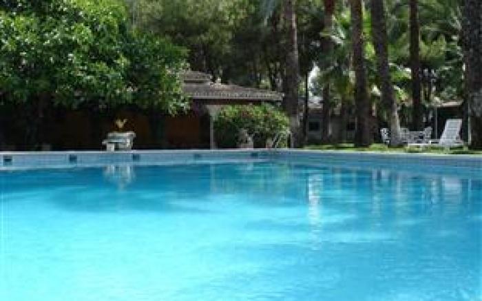 El Oasis Resort