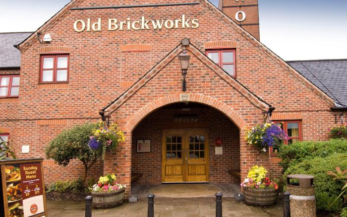 Premier Inn Leeds South - Birstall