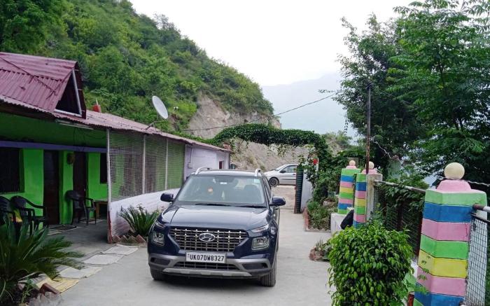 TARIYAL HOMESTAY FOR BACKPACKERS