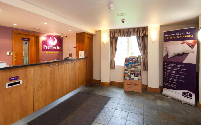 Premier Inn Manchester - Handforth