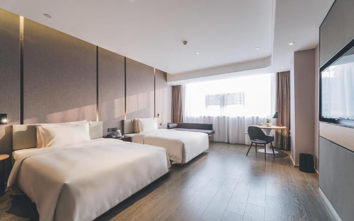 Atour Hotel Chaozhou Ancient City People Square