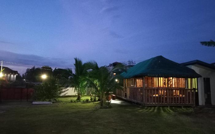 DELUXE KUBO @Casa Rafael Matabungkay