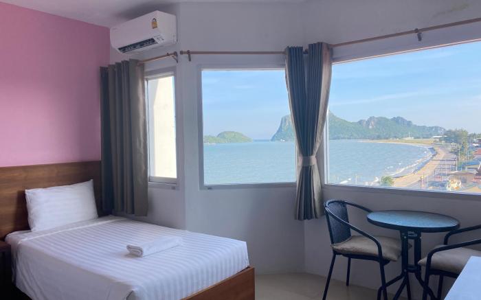 Prachuap Beach Hotel