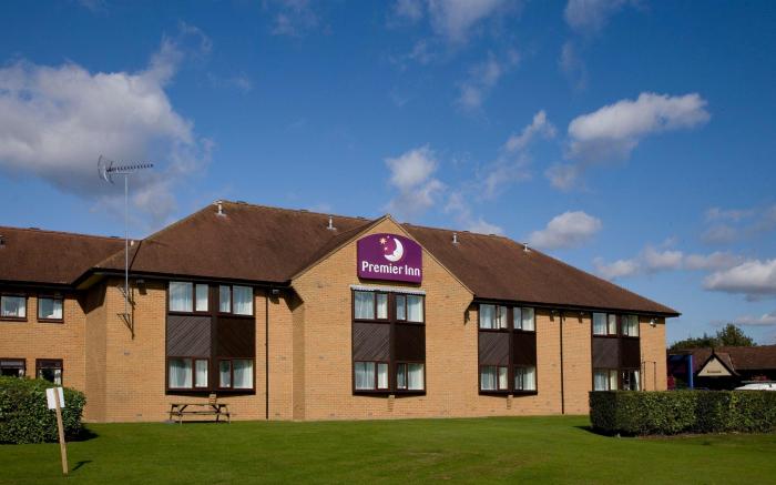 Premier Inn Northampton West - Harpole