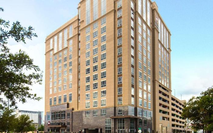 Blossom Hotel Houston
