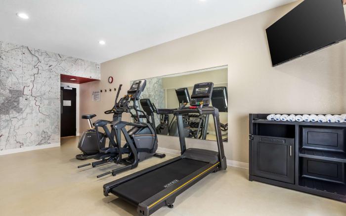 Best Western Prime Inn & Suites