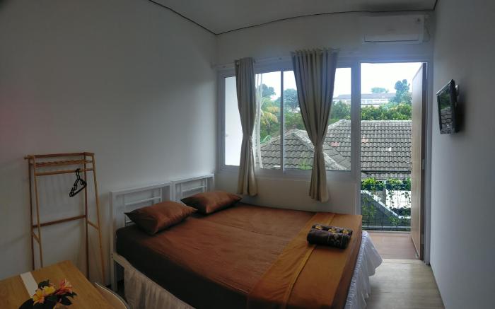 Rion Hostel Bogor (perlu bukti nikah)