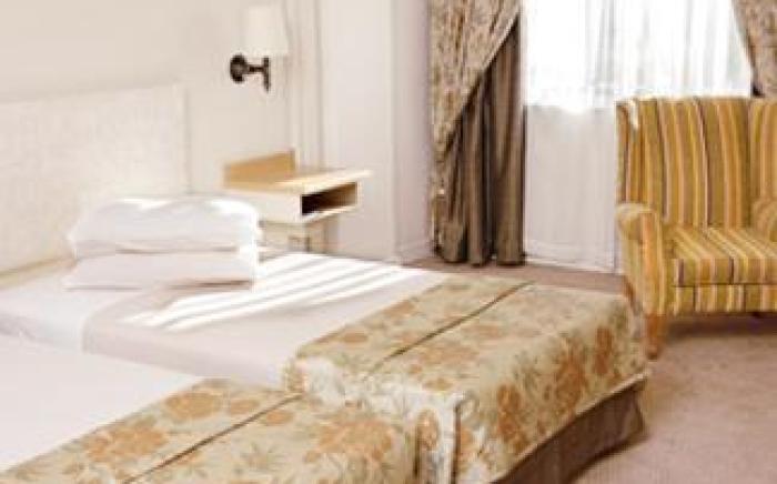Apollo Hotel