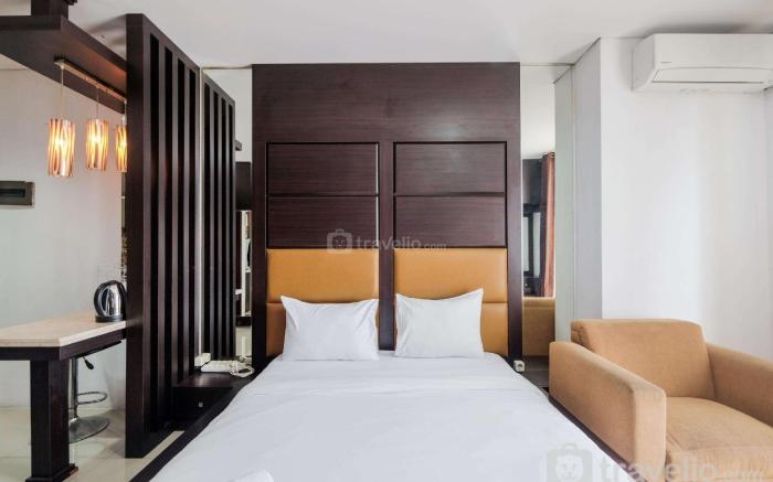 Relaxing Studio Mangga Dua Residence By Travelio