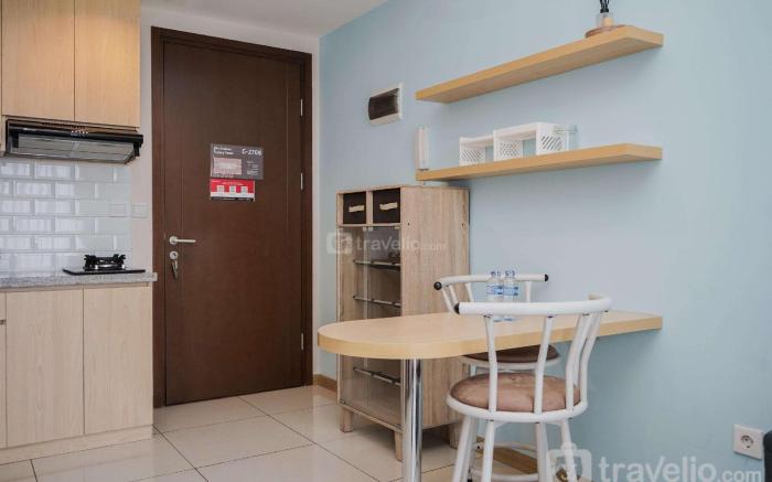 Nice 1BR at M-Town Signature Apartment By Travelio