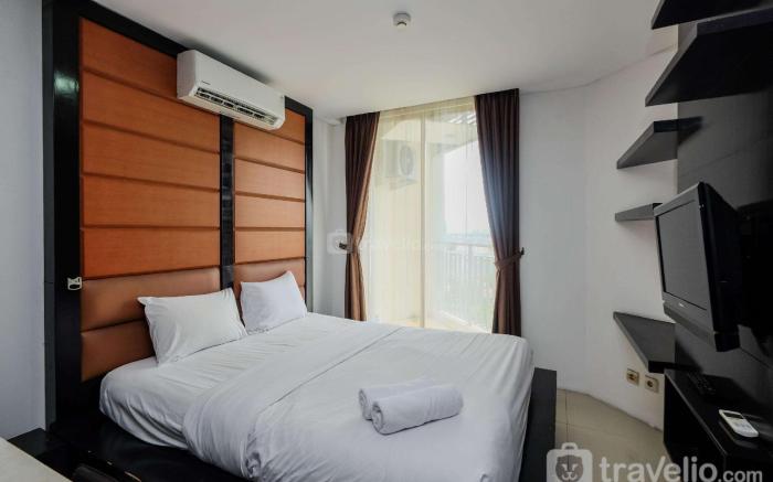 Cozy Tidy Studio Mangga Dua Residence By Travelio