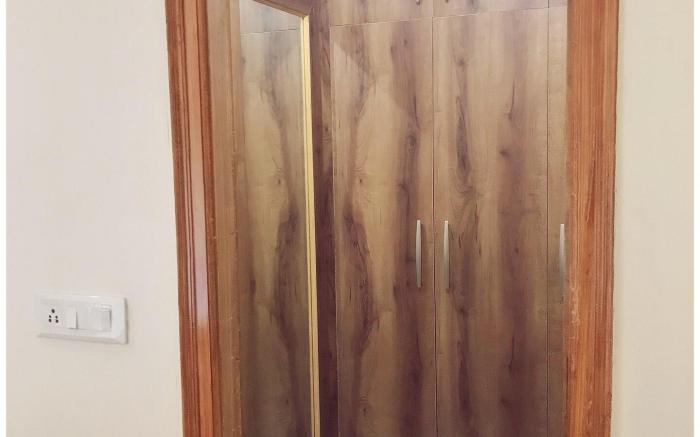 Luxe 2 BR Slow Living Apt w/ parking nearby Ganga